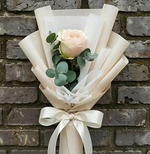 Букет цветов из:  Розы в Октябрьском Челябинская область