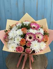 Букет цветов из:  Розы, Герберы и Хризантемы в Октябрьском Челябинская область