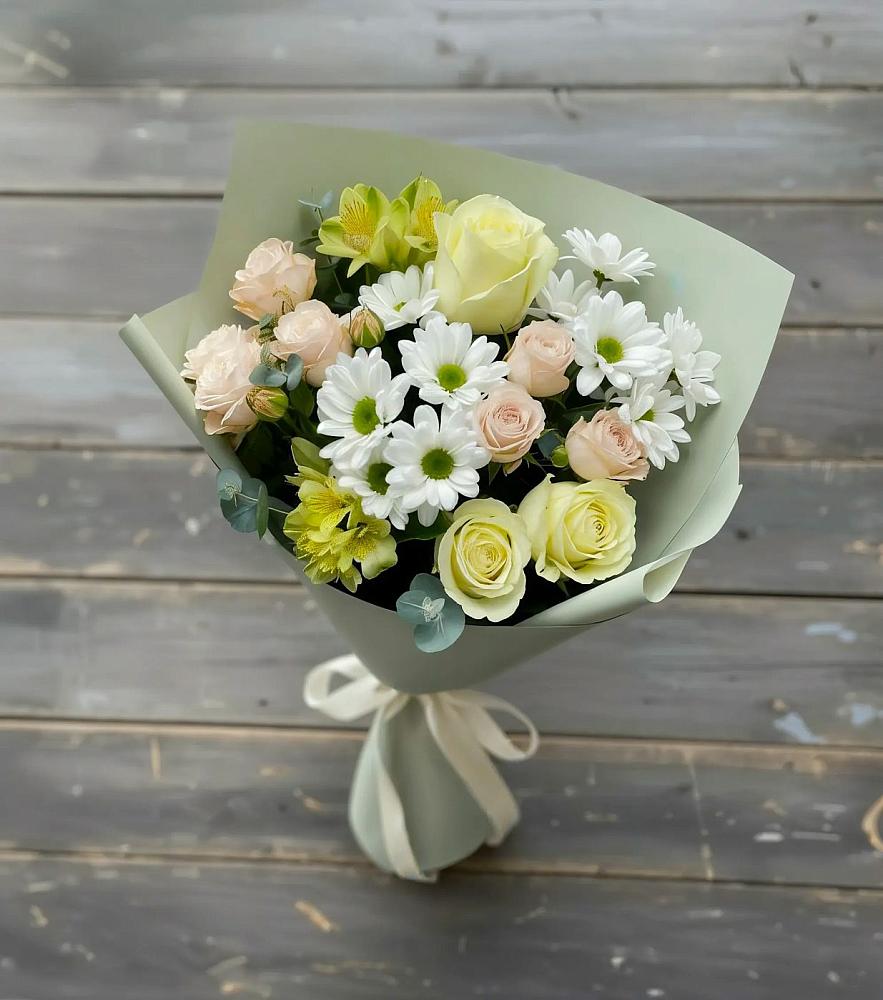Букет цветов из: Альстромерии, Розы и Хризантемы в Октябрьском Челябинская область