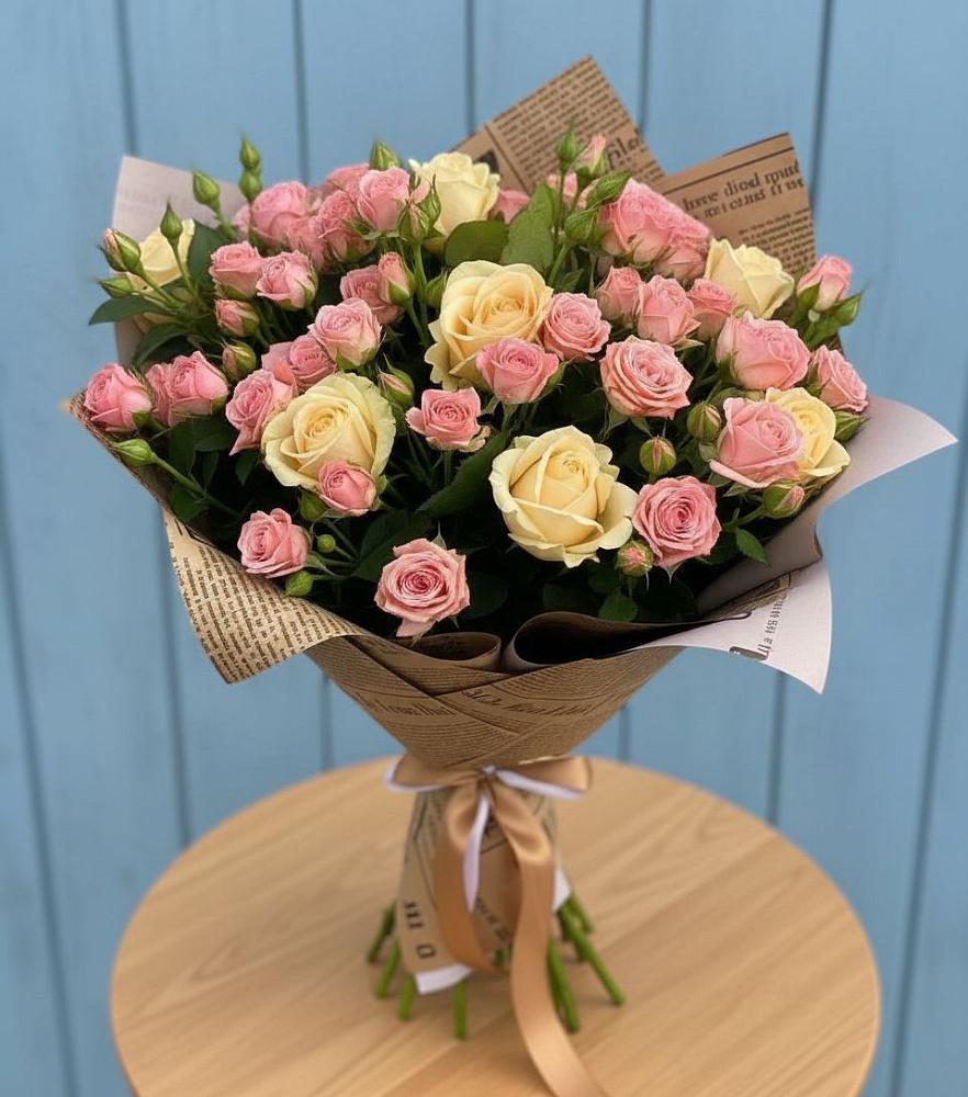 Букет цветов из: Розы в Октябрьском Челябинская область