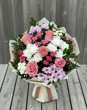 Букет цветов из:  Альстромерии, Гвоздики, Розы и Хризантемы в Октябрьском Челябинская область