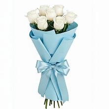 Букет 7 белых роз Проуд в Октябрьском Челябинская область