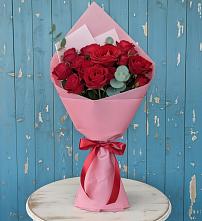 Букет цветов из:  Розы в Октябрьском Челябинская область