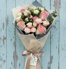 Букет цветов из:  Розы в Октябрьском Челябинская область