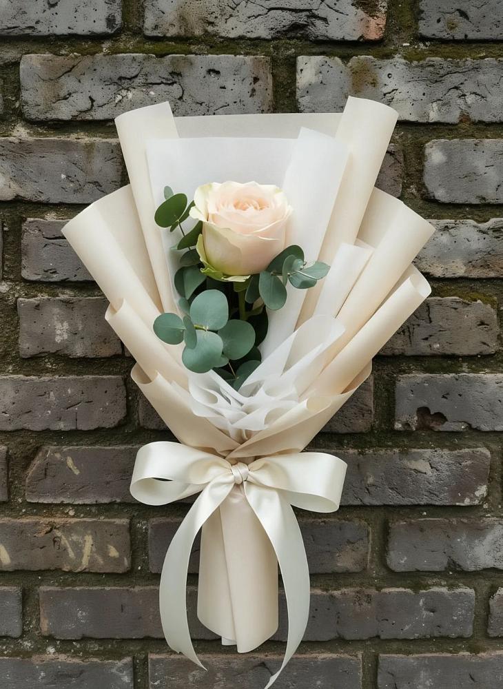 Букет цветов из: Розы в Октябрьском Челябинская область