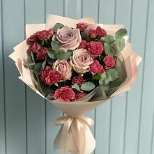 Букет цветов из:  Гвоздики и Розы #REPLACE_PRED# Октябрьском Челябинская область