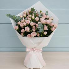 Букет цветов из:  Розы в Октябрьском Челябинская область