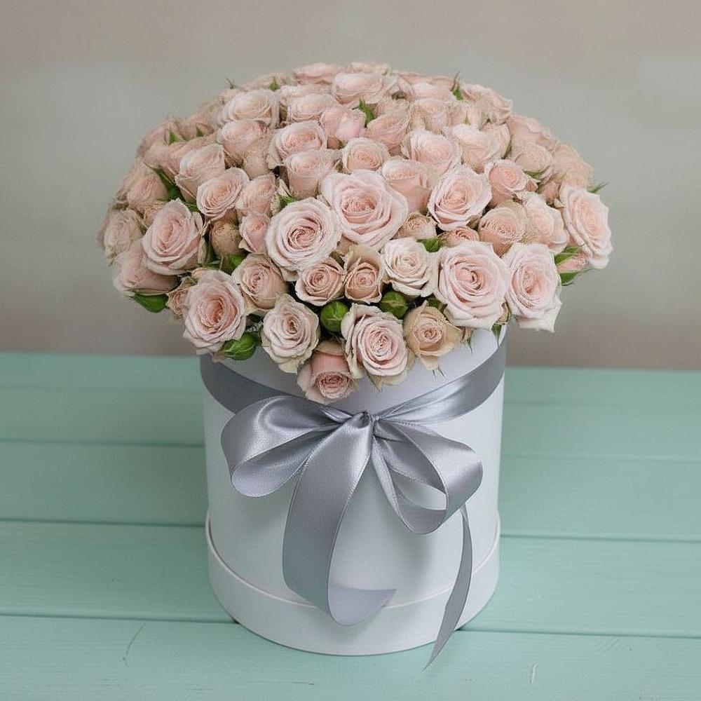 Цветочная композиция из Розы в шляпной коробке в Октябрьском Челябинская область